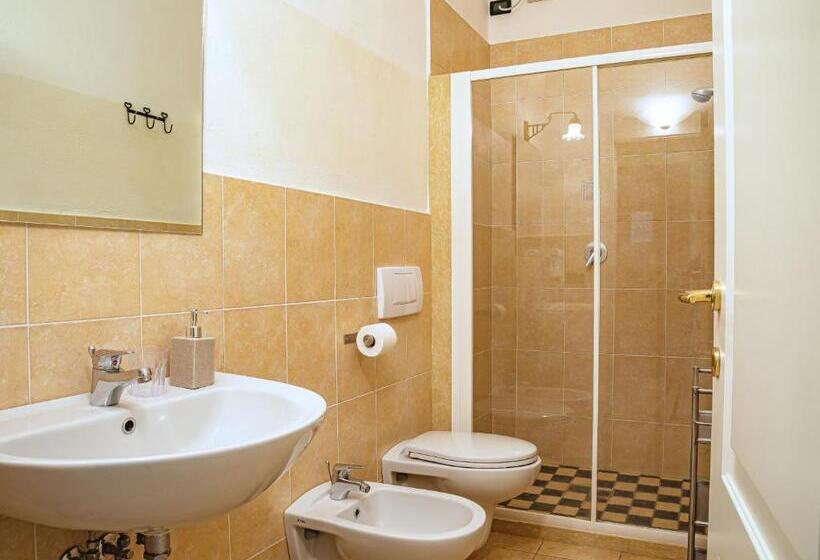 Номер Стандарт Трехместный, Agriturismo Contea Di Val D'amone
