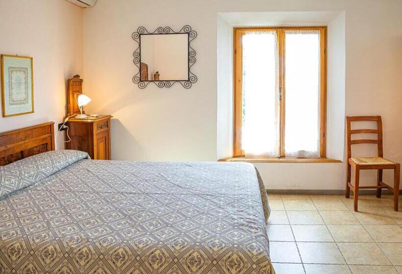 חדר סטנדרט לשלושה, Agriturismo Contea Di Val D'amone