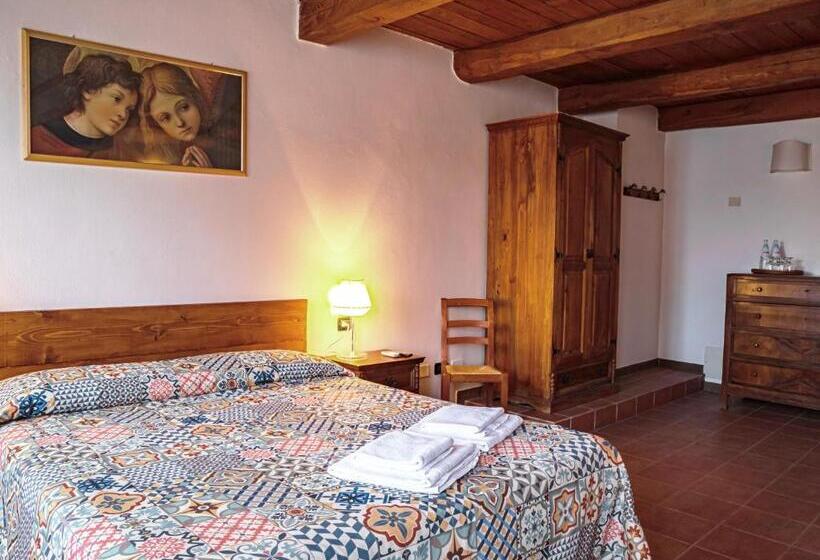 חדר סטנדרט לארבעה, Agriturismo Contea Di Val D'amone