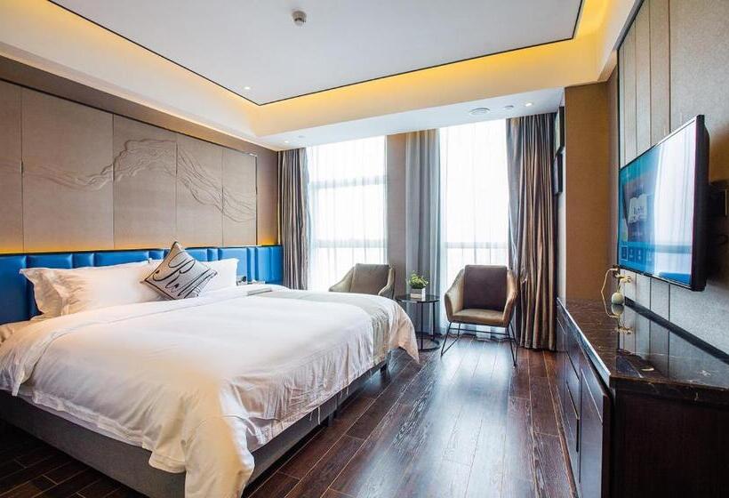 带大床的高级房间, Ruiman International