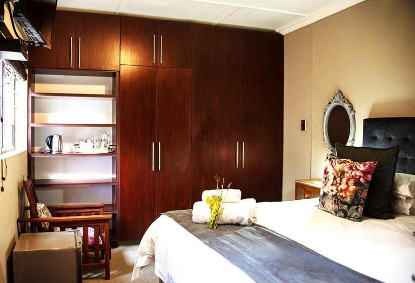 اتاق استاندارد, Kroon Manor