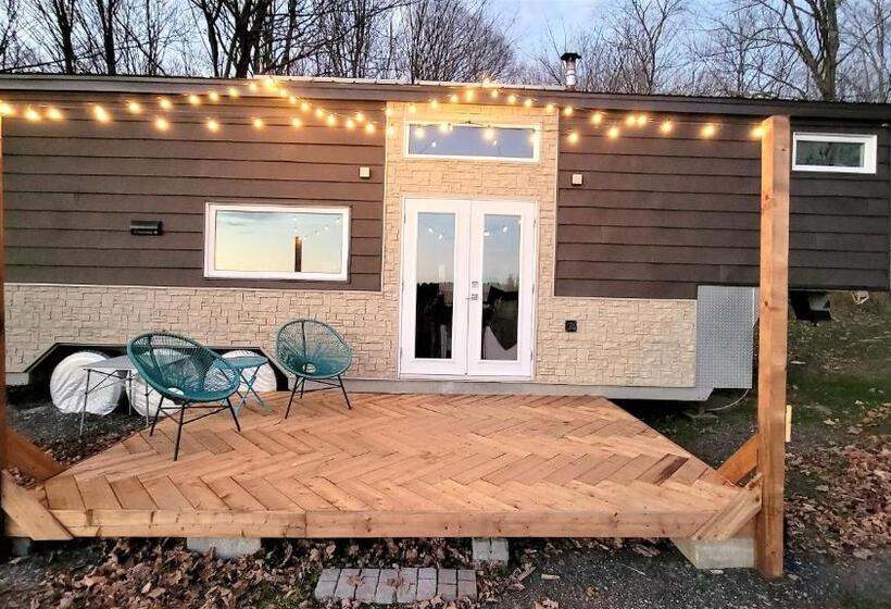 Дом 1 Спальня, Auberge Du Vignoble Bromont