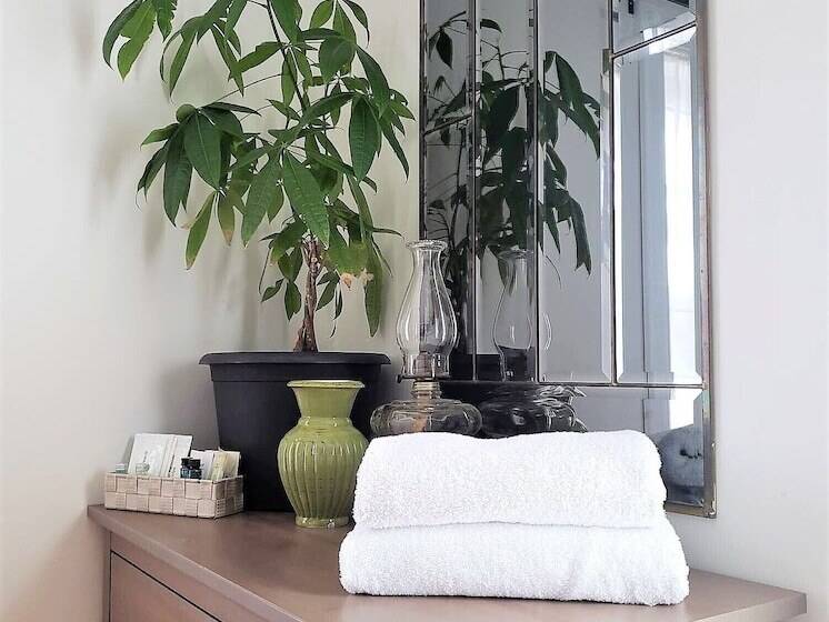 Номер Стандарт, Auberge Du Vignoble Bromont