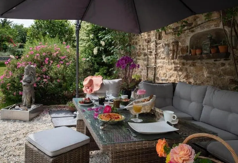 キングサイズベッドのデラックスルーム, Maison D Hôtes De Charme La Rose De Ducey Près Du Mont Saint Michel