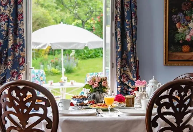 キングサイズベッドのデラックスルーム, Maison D Hôtes De Charme La Rose De Ducey Près Du Mont Saint Michel