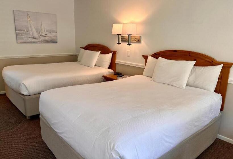 غرفة قياسية رباعية, Main Street Motel