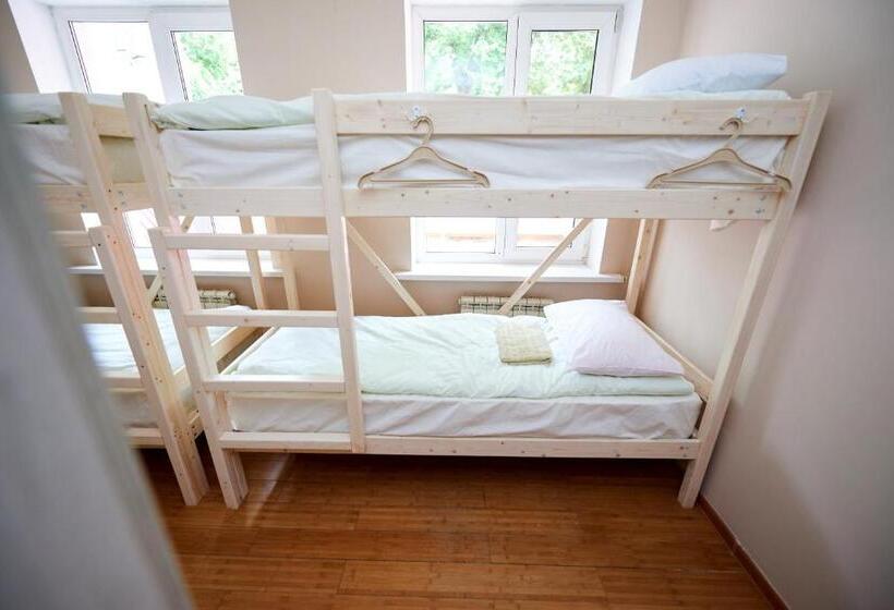 تختخواب در اتاق مشترک, Wanderlust Hostel