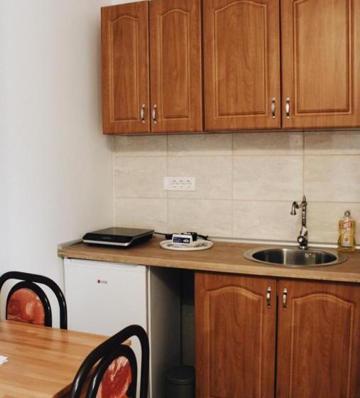 اتاق سوپریور چهار تخته, Konačište Simče