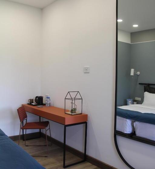 스탠다드 룸, Hover Boutique