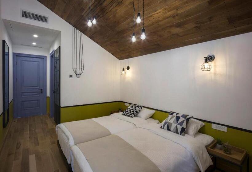 스탠다드 룸, Hover Boutique