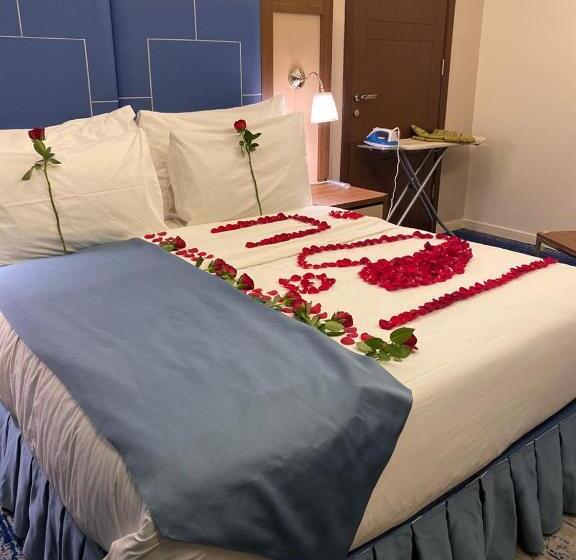 جناح إدارى, Swiss Blue Al Samer