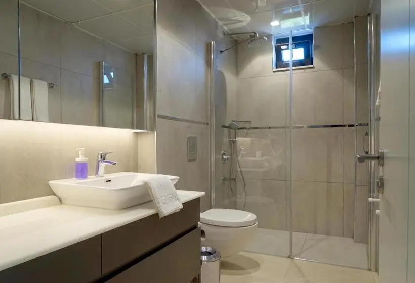 آپارتمان 1 خوابه, Mene Suites