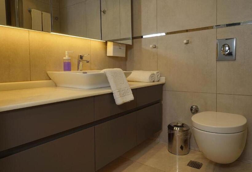 آپارتمان 2 خوابه, Mene Suites