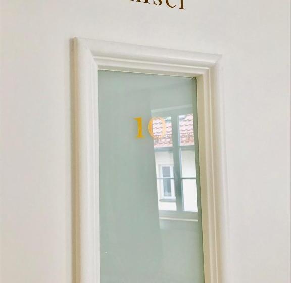 Suíte Júnior, Garni Goldammer