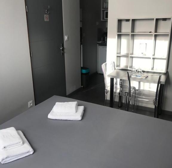 豪华工作室, Smart Appart Caen République