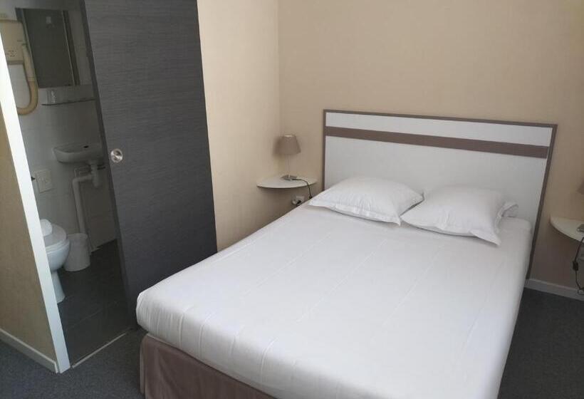 Номер Стандарт, Hôtel De France La Teste Arcachon