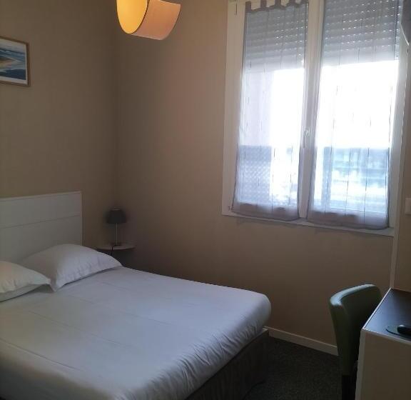 Номер Стандарт, Hôtel De France La Teste Arcachon