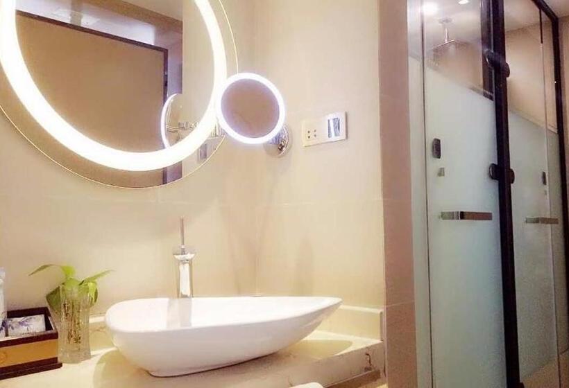 חדר דחוקס עם מיטת קינג, Lavande Hotel Yinchuan Railway Station Wanda