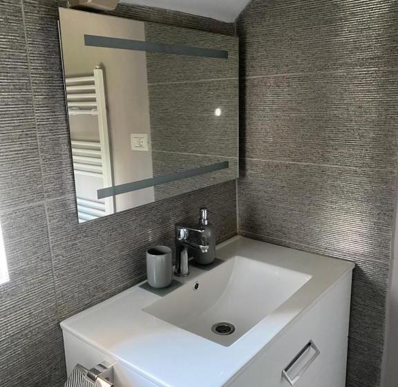 スタンダードルーム, Pensiunea Galileo