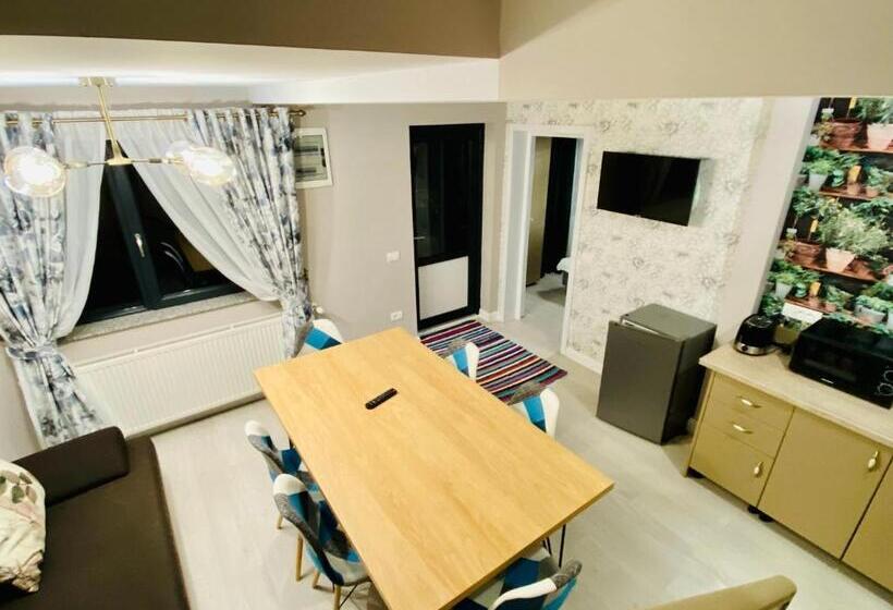 ファミリーステューディオ, Pensiunea Galileo