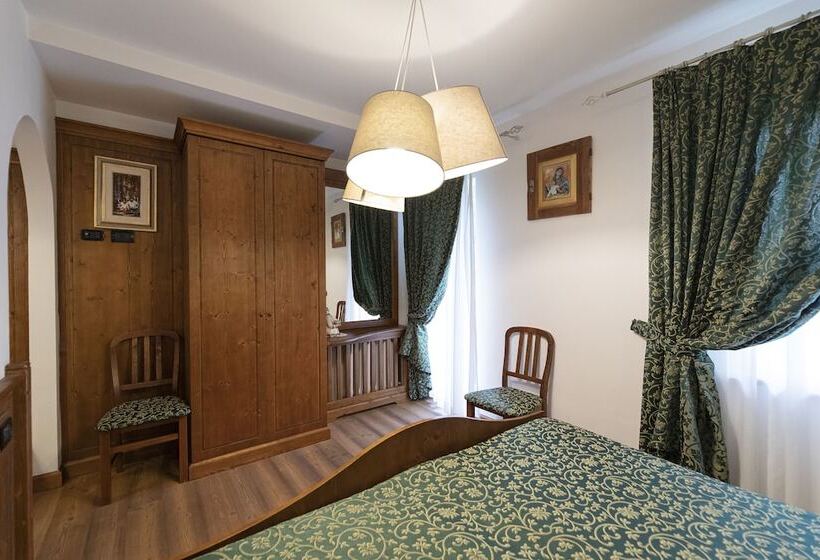 Номер Стандарт Вид на Горы, Rifugio Cereda