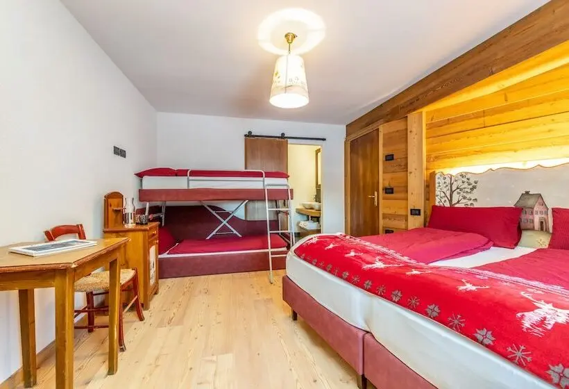 スーペリアの４人部屋, Rifugio Cereda