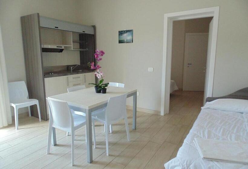 דירת חדר, Residence Conchiglie