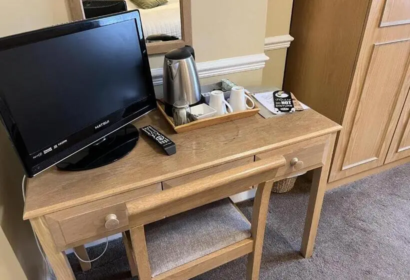 スタンダードトリプルルーム, Royal Oak Hotel, Garstang