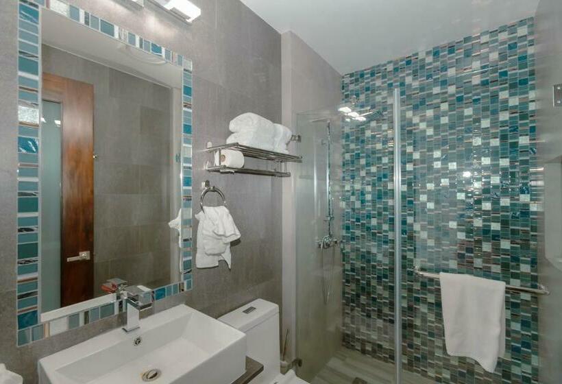 דירת חדר נוף לים, Blu Zen