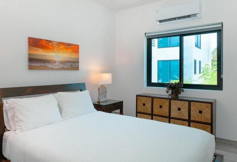 דירת חדר נוף לים, Blu Zen