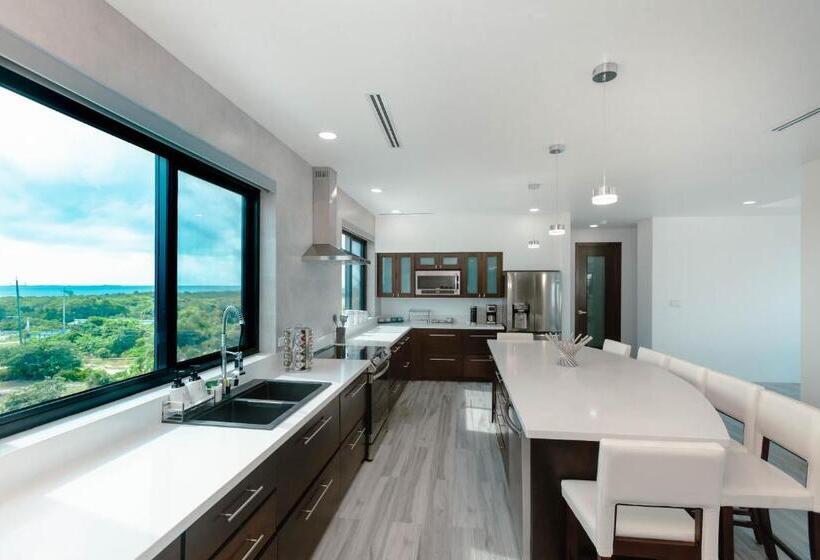 סוויטת סופריור, Blu Zen