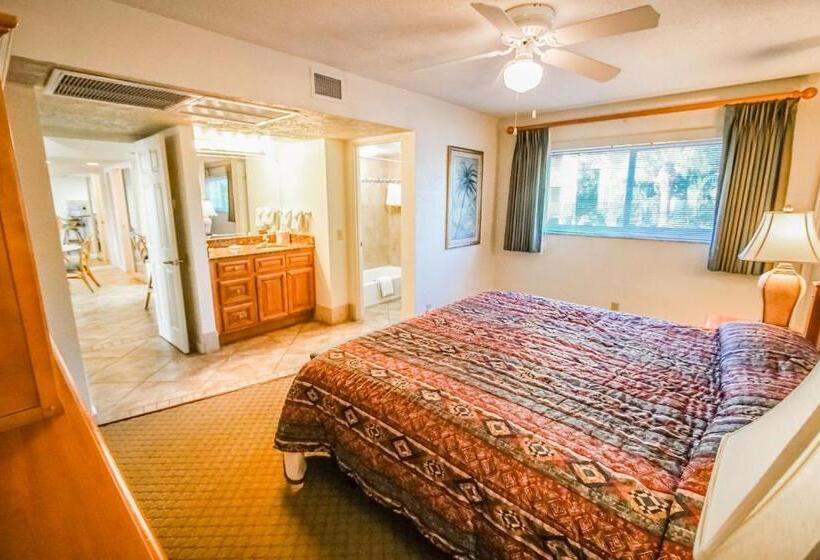 キングサイズベッドのスイートルーム, Coral Reef Resort, A Vri Resort