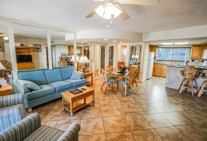 2 Bedroom Suite Pool View, Coral Reef Resort, A Vri Resort