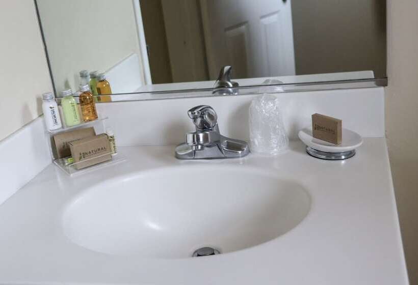 غرفة ديلوكس, Country Inn Motel