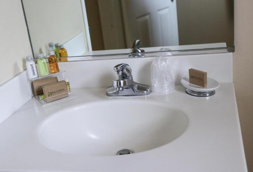 غرفة ديلوكس, Country Inn Motel