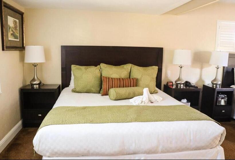 إستوديو قياسى, Country Inn Motel