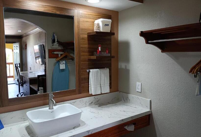 Номер Стандарт 2 Двуспальные Кровати, Americas Best Value Inn & Suites Alvin/houston