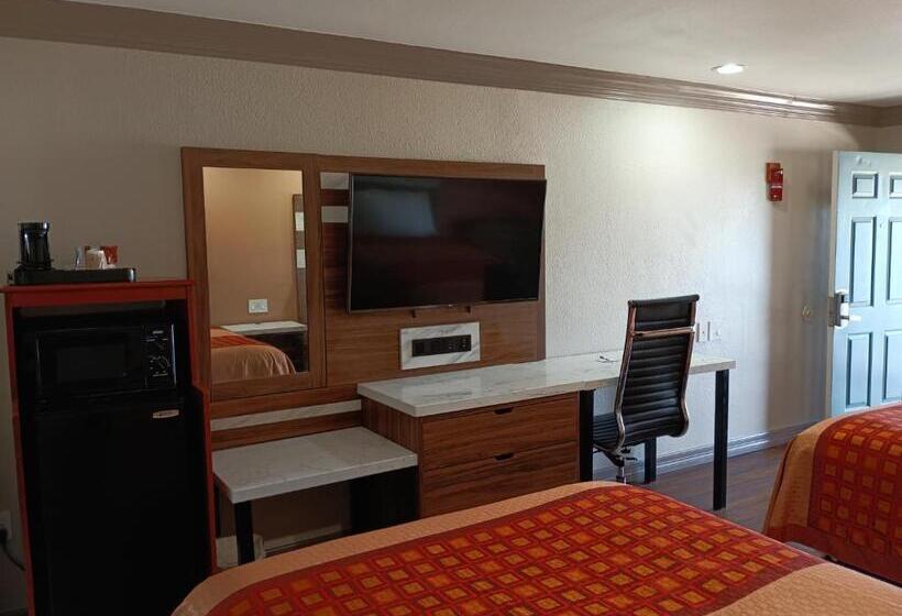 ２ダブルベッドのスタンダードルーム, Americas Best Value Inn & Suites Alvin/houston