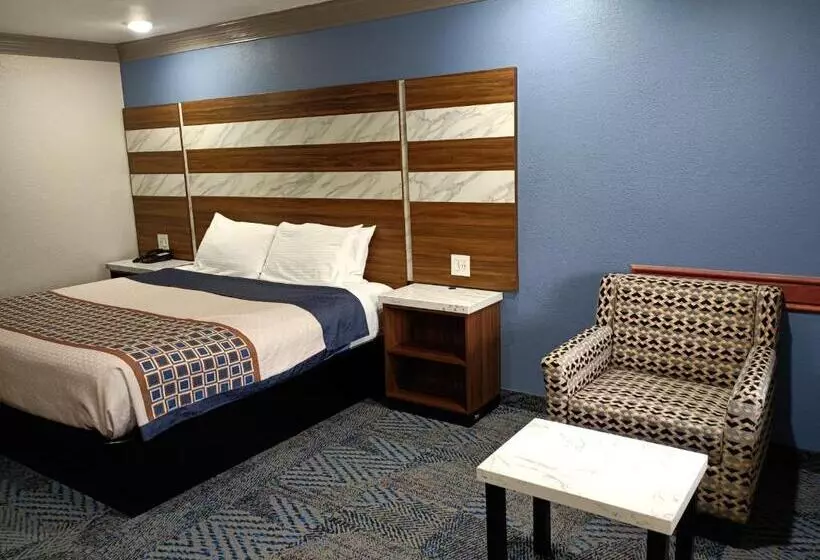 キングサイズベッドのスタンダードルーム, Americas Best Value Inn & Suites Alvin/houston
