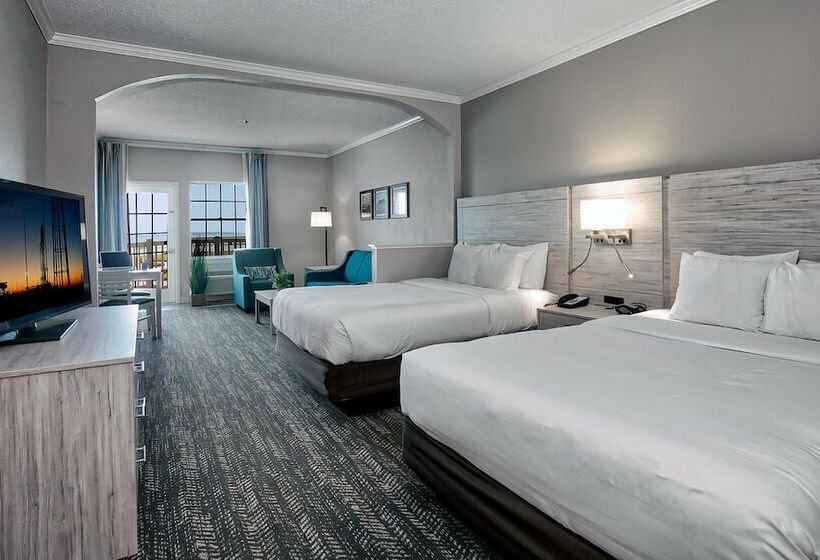 Люкс Кровать Квин, Comfort Suites Chincoteague Island Bayfront Resort