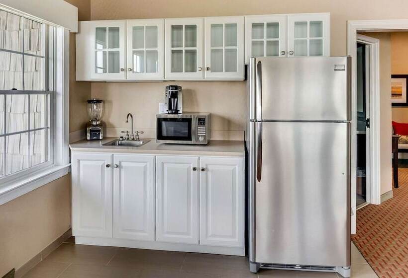 جناح رئاسى, Comfort Suites Chincoteague Island Bayfront Resort