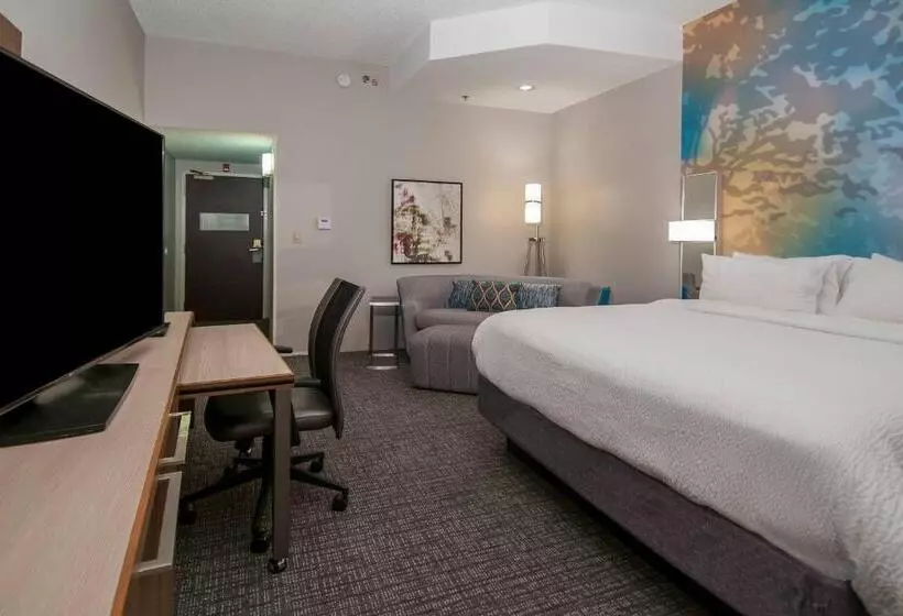 キングサイズベッドのスタンダードルーム, Courtyard By Marriott Bentonville