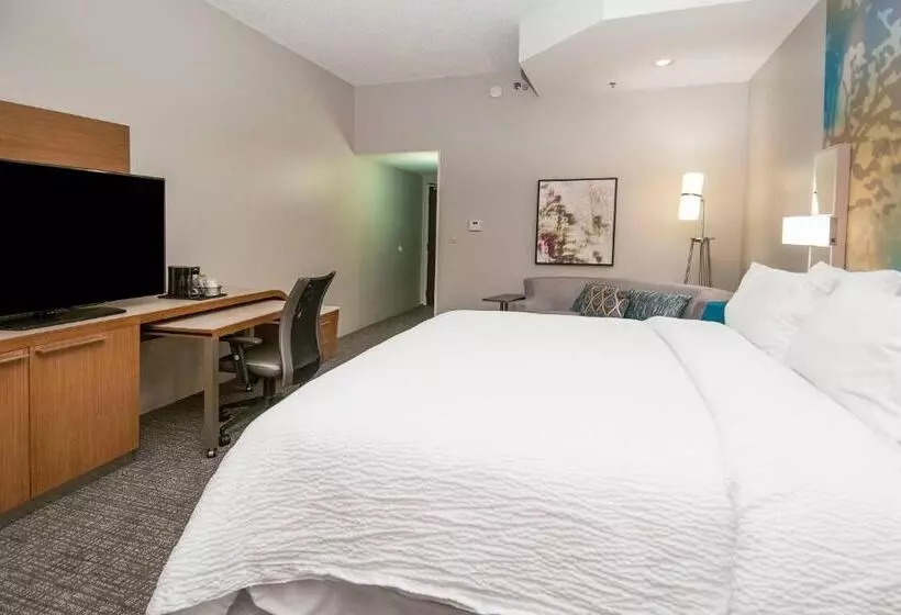 キングサイズベッドのスタンダードルーム, Courtyard By Marriott Bentonville