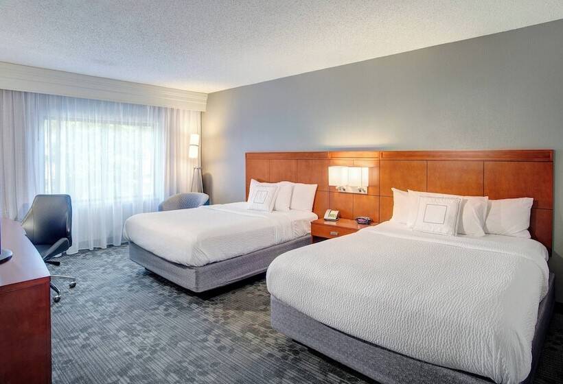 חדר סטנדרט שתי מיטות זוגיות, Courtyard By Marriott Columbia Northeast/fort Jackson Area
