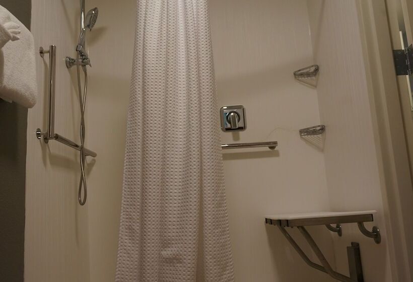 חדר סטנדרט שתי מיטות זוגיות, Courtyard By Marriott Columbia Northeast/fort Jackson Area