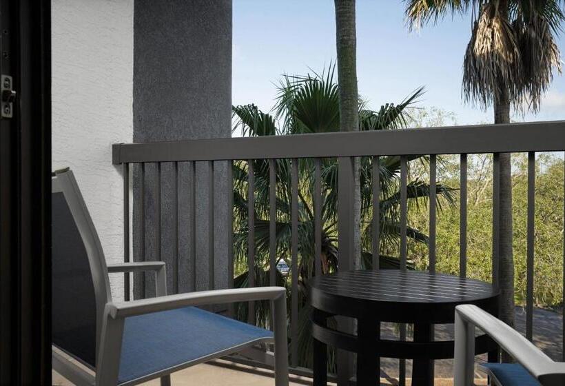 Standard-huone King-vuode, Courtyard By Marriott Orlando East/ucf Area