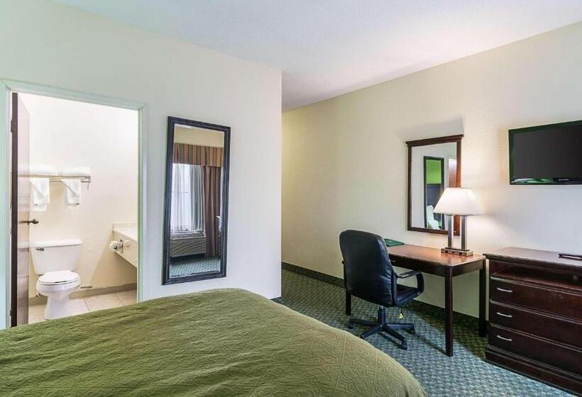 Suite, Quality Inn & Suites Near I 80 And I 294