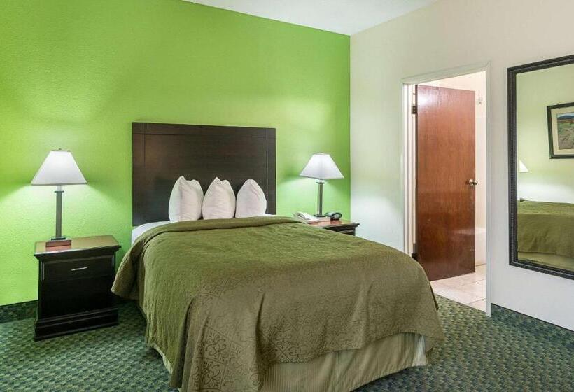 جناح, Quality Inn & Suites Near I 80 And I 294