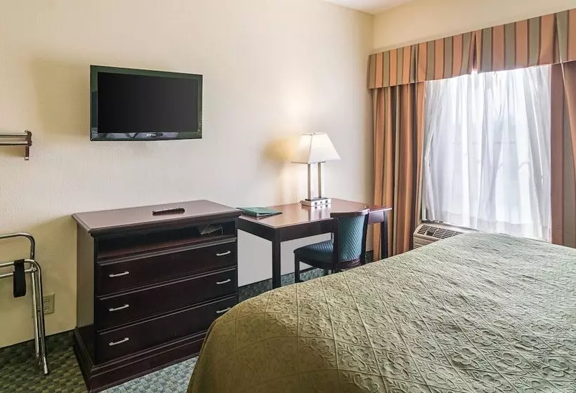 Sviitti Liikuntarajoitteisille, Quality Inn & Suites Near I 80 And I 294