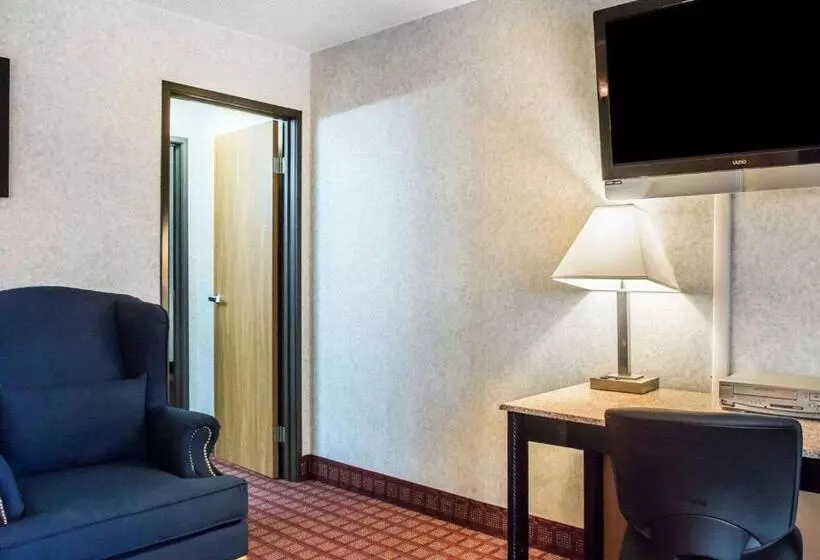プレジデントスイートルーム, Quality Inn & Suites North Gibsonia